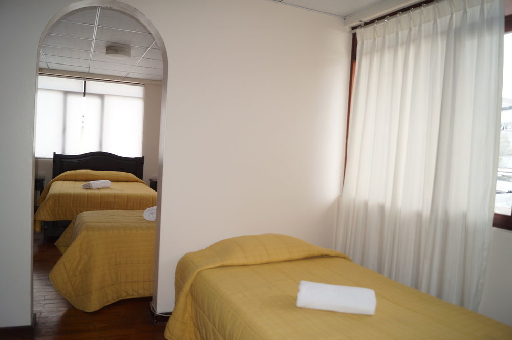 Muros 3* Quito